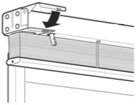 Lower the front gate of each box bracket